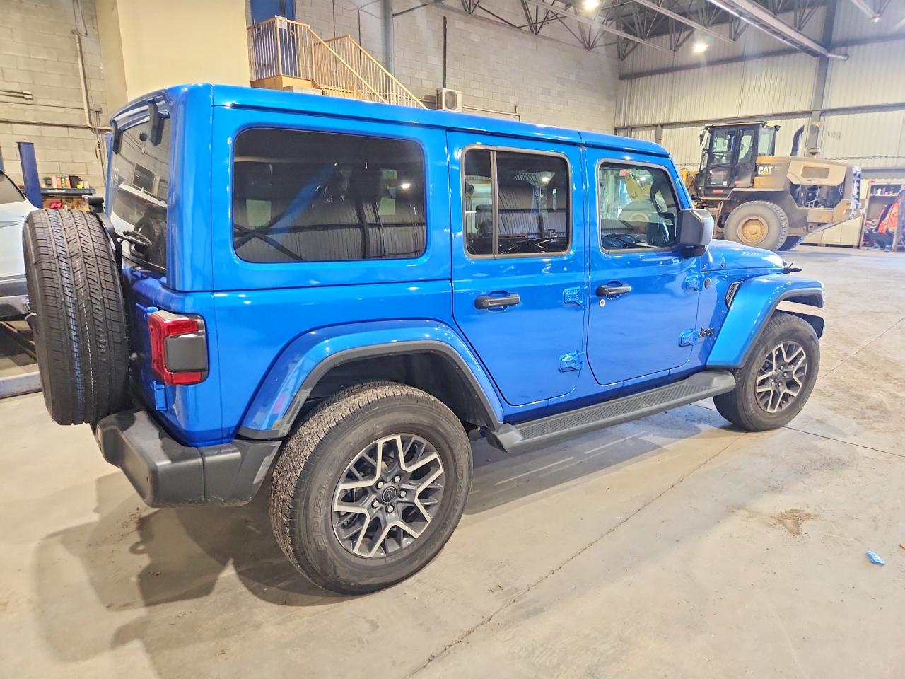 2026 JEEP WRANGLER SAHARA — снимка 3