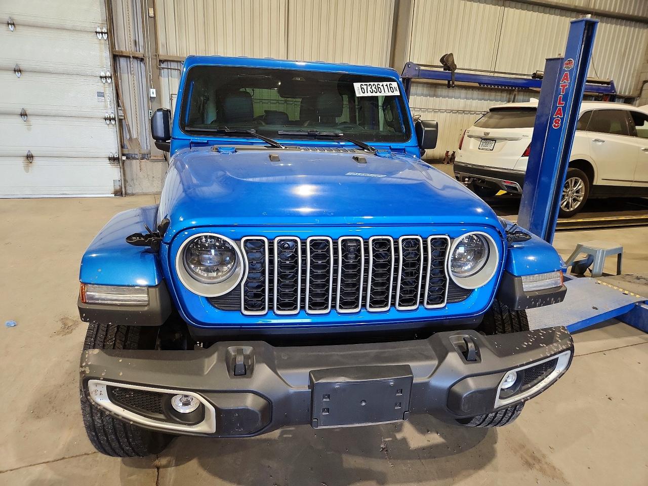 2026 JEEP WRANGLER SAHARA — снимка 5