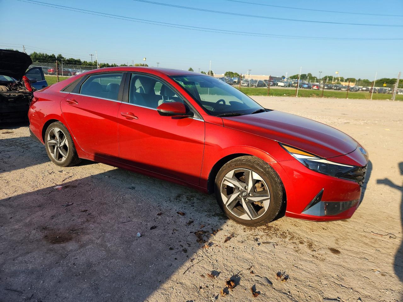 2021 HYUNDAI ELANTRA LIMITED — снимка 4
