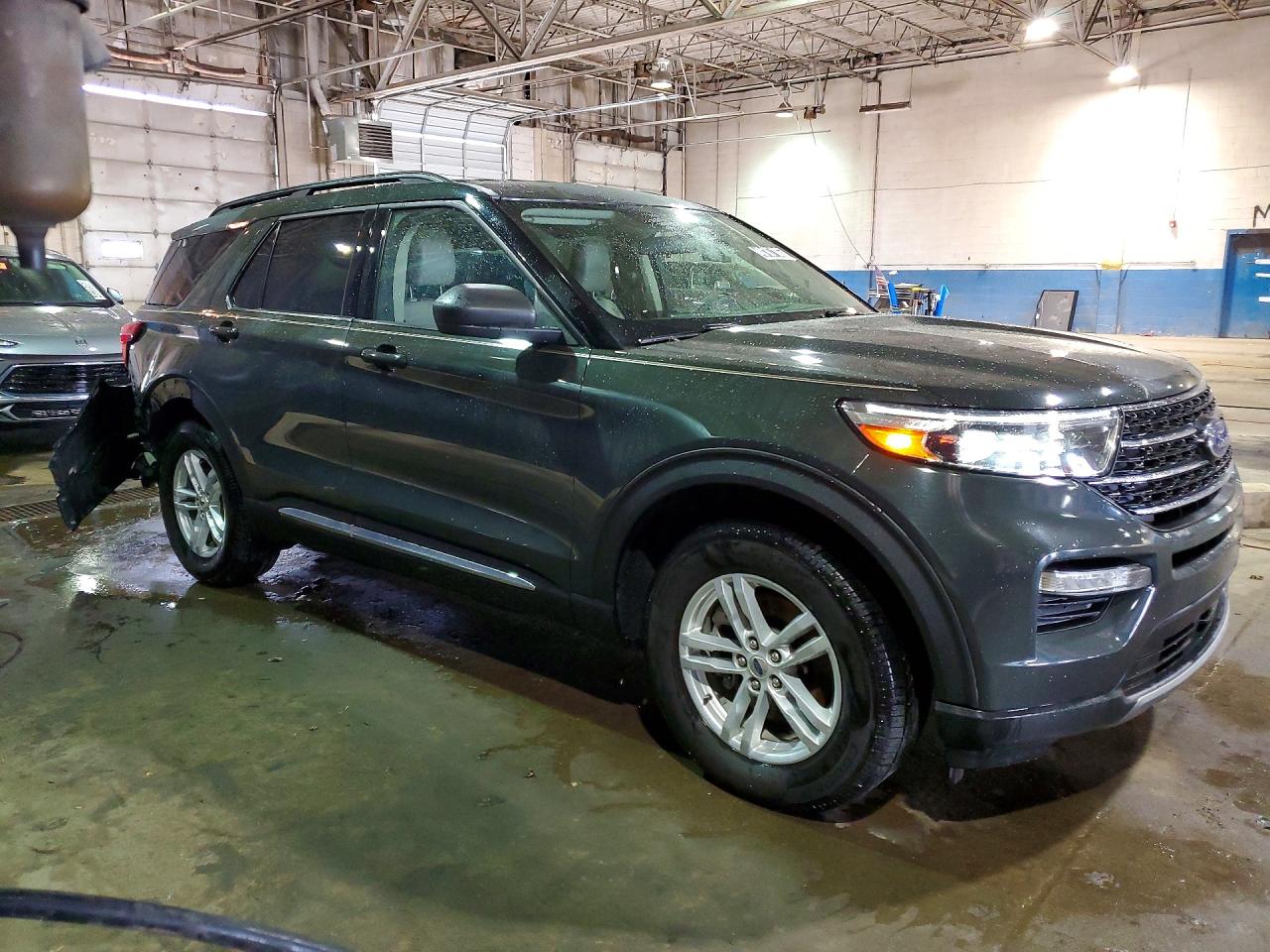 2022 FORD EXPLORER XLT — снимка 4