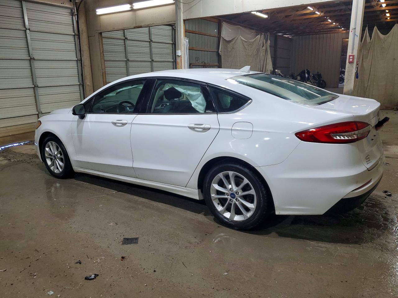 2019 FORD FUSION SE — снимка 2