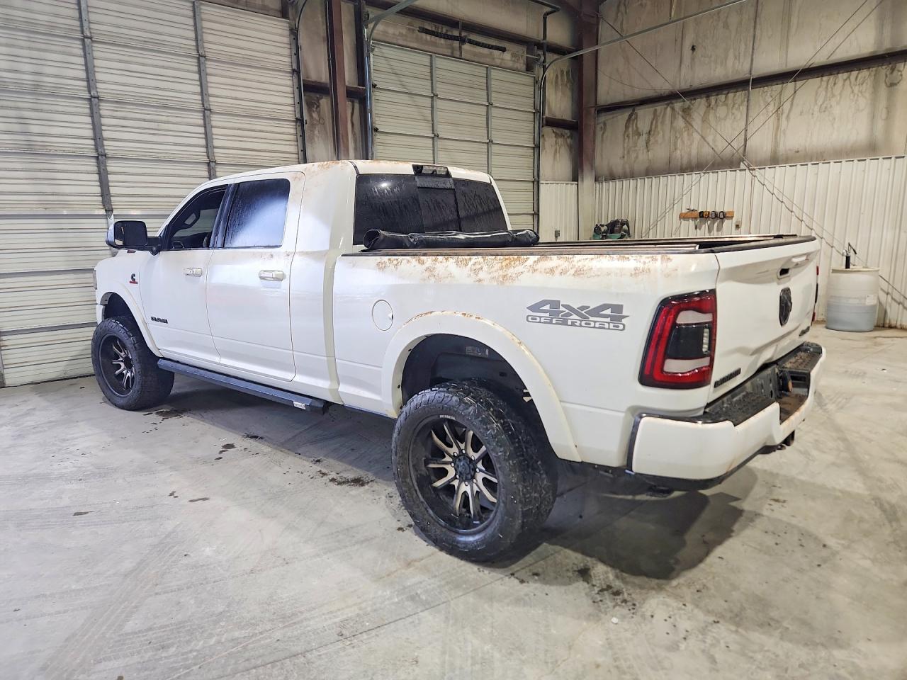 2019 RAM 2500 LARAMIE — снимка 2