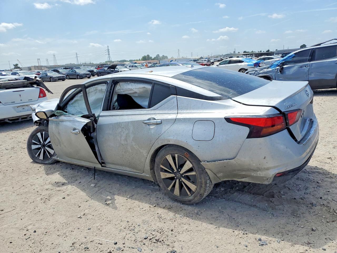2021 NISSAN ALTIMA SV — снимка 2