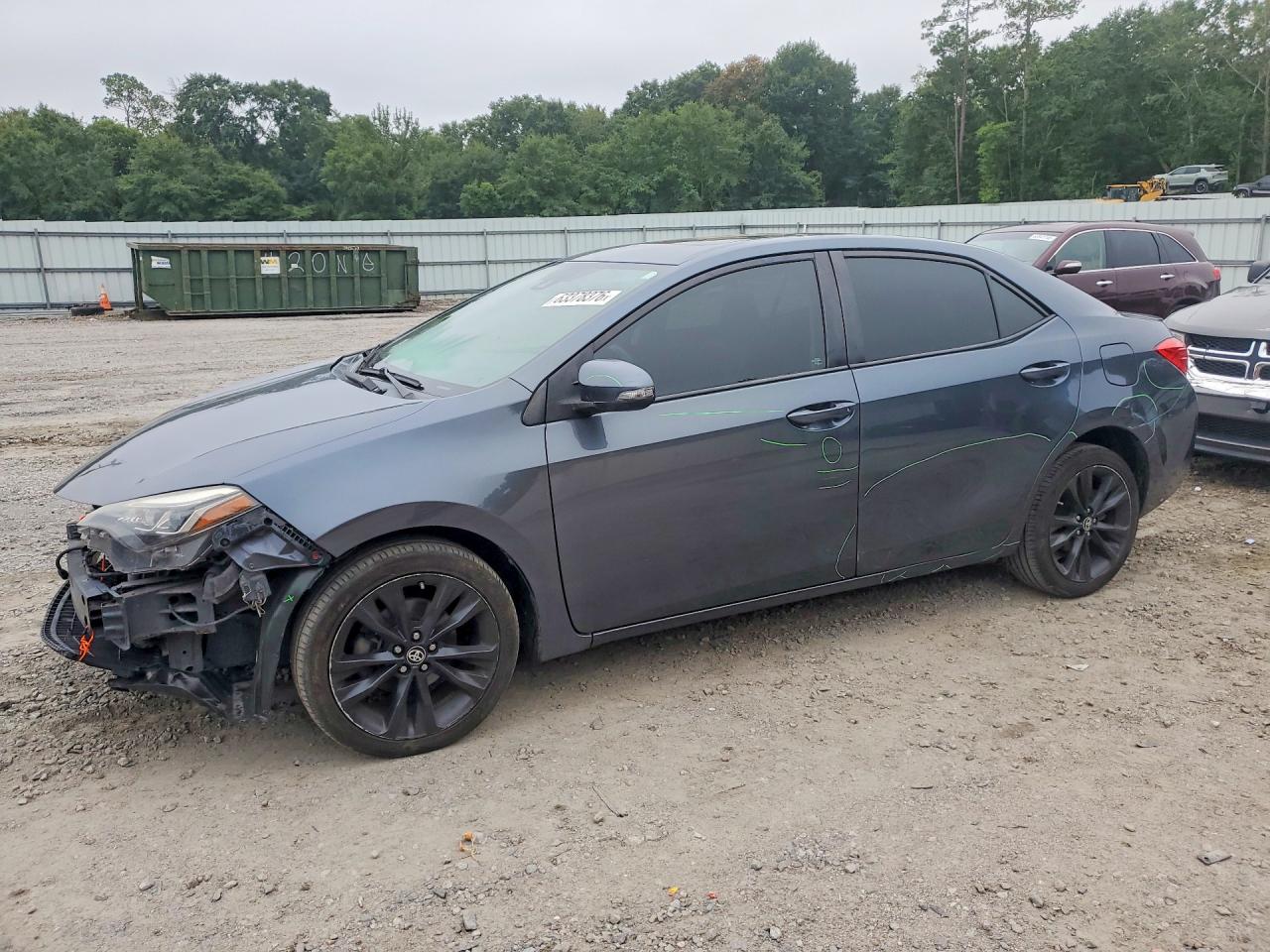 2017 TOYOTA COROLLA SE