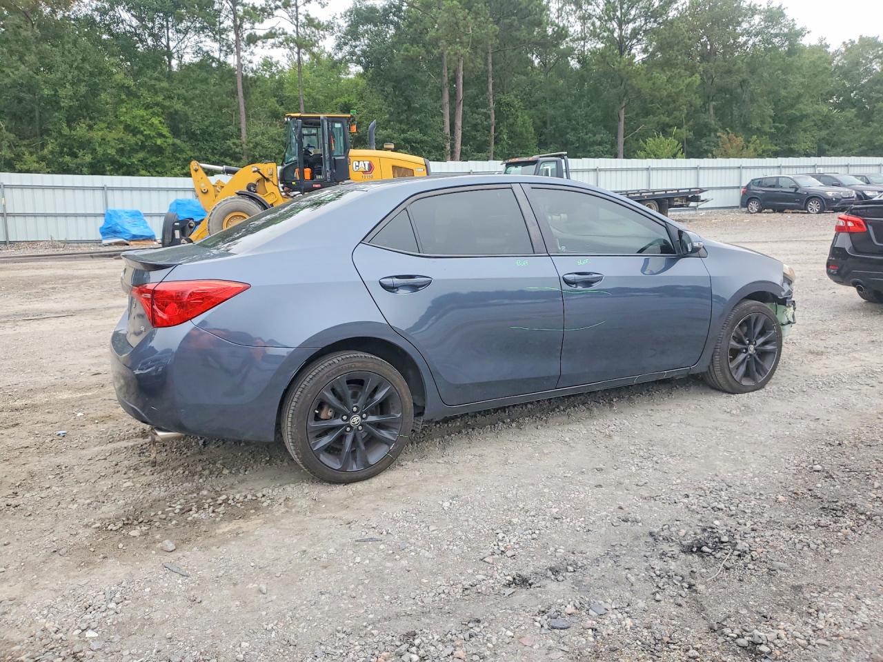2017 TOYOTA COROLLA SE — снимка 3