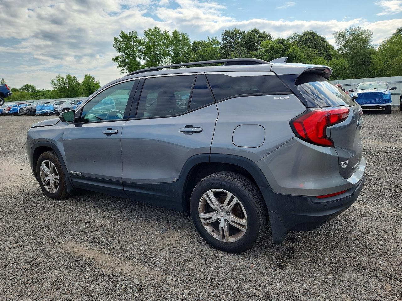 2019 GMC TERRAIN SLE — снимка 2