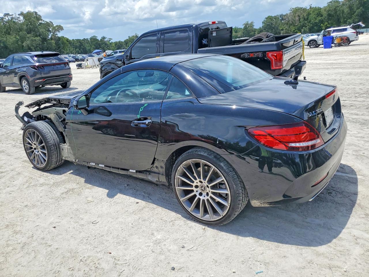 2020 MERCEDES-BENZ SLC 300 — снимка 2