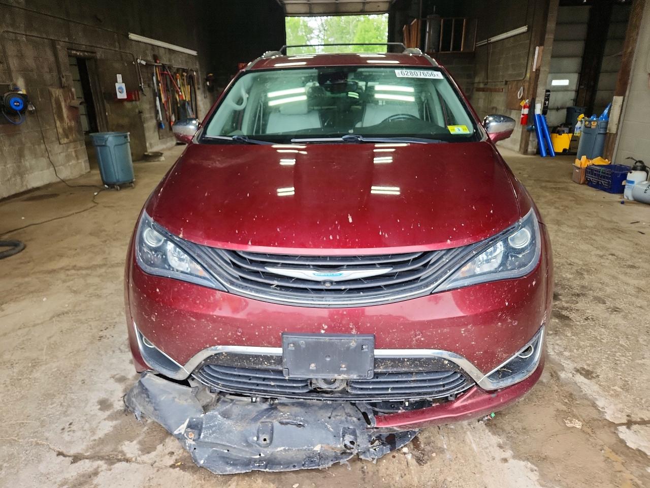 2018 CHRYSLER PACIFICA HYBRID LIMITED — снимка 5