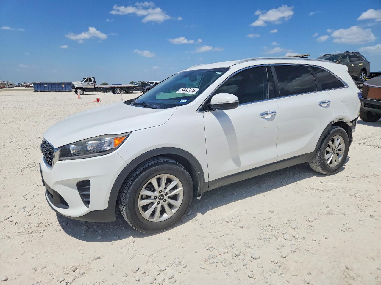 2019 KIA SORENTO LX