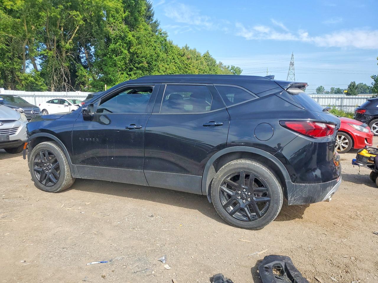 2021 CHEVROLET BLAZER 2LT — снимка 2