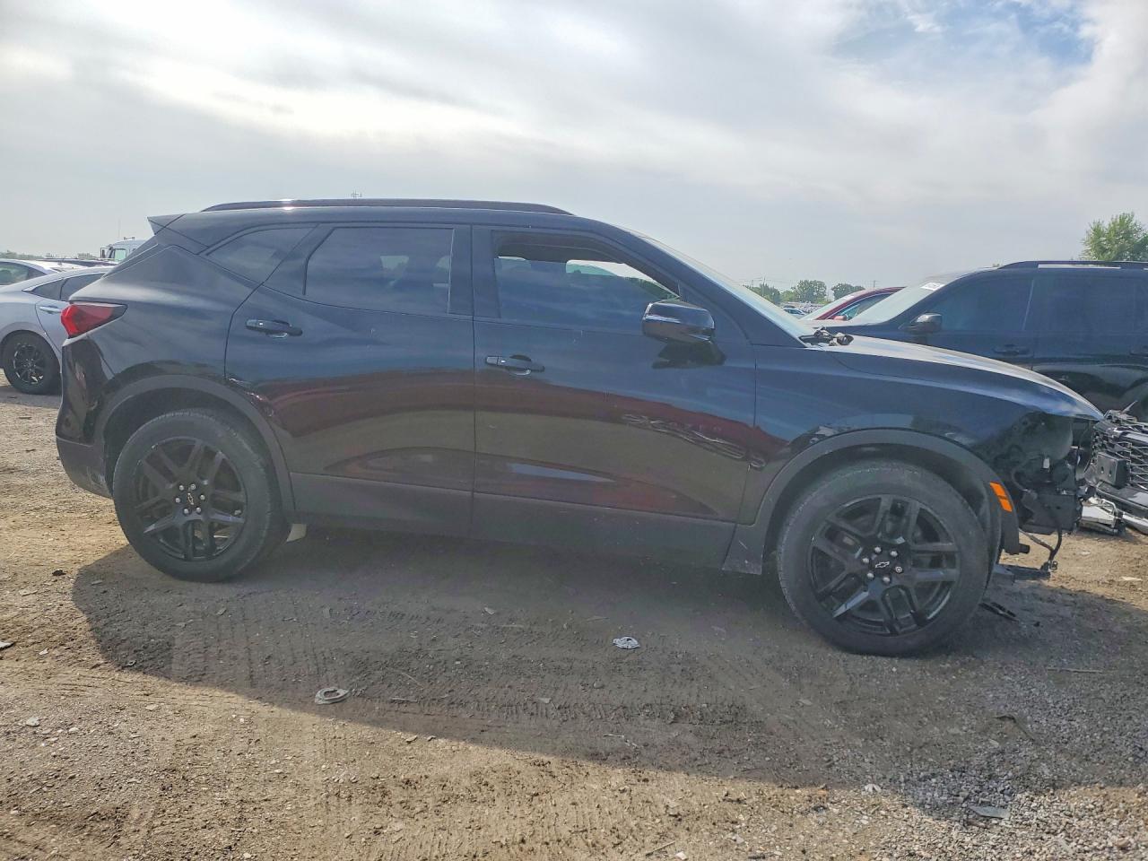 2021 CHEVROLET BLAZER 2LT — снимка 4