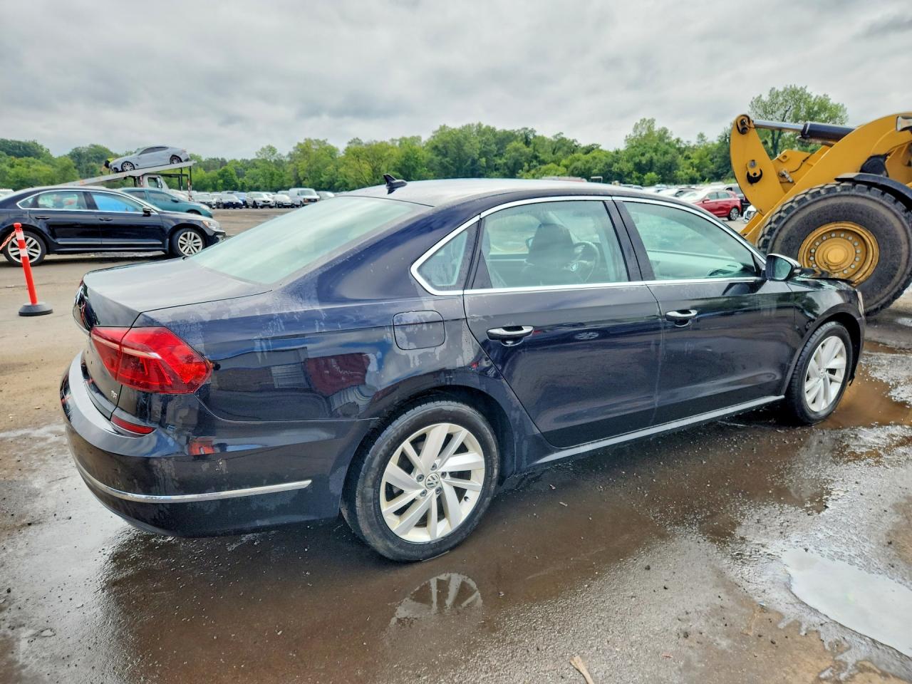 2018 VOLKSWAGEN PASSAT SE — снимка 3