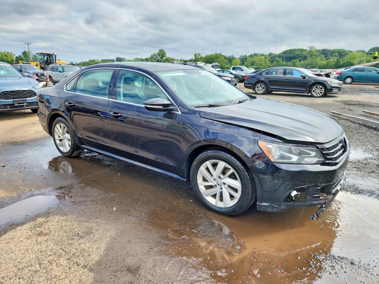 2018 VOLKSWAGEN PASSAT SE — снимка 4