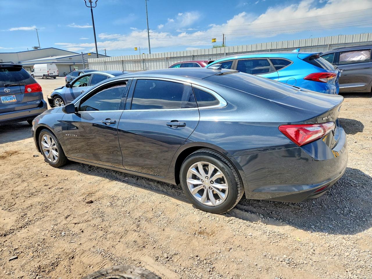 2019 CHEVROLET MALIBU LT — снимка 2
