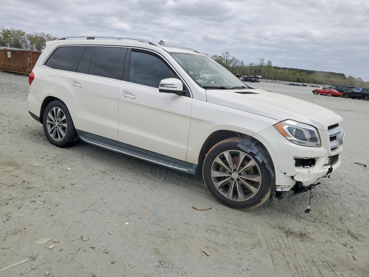 2015 MERCEDES-BENZ GL 450 4MATIC — снимка 4