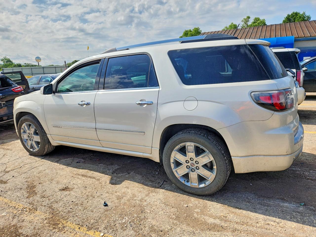 2015 GMC ACADIA DENALI — снимка 2