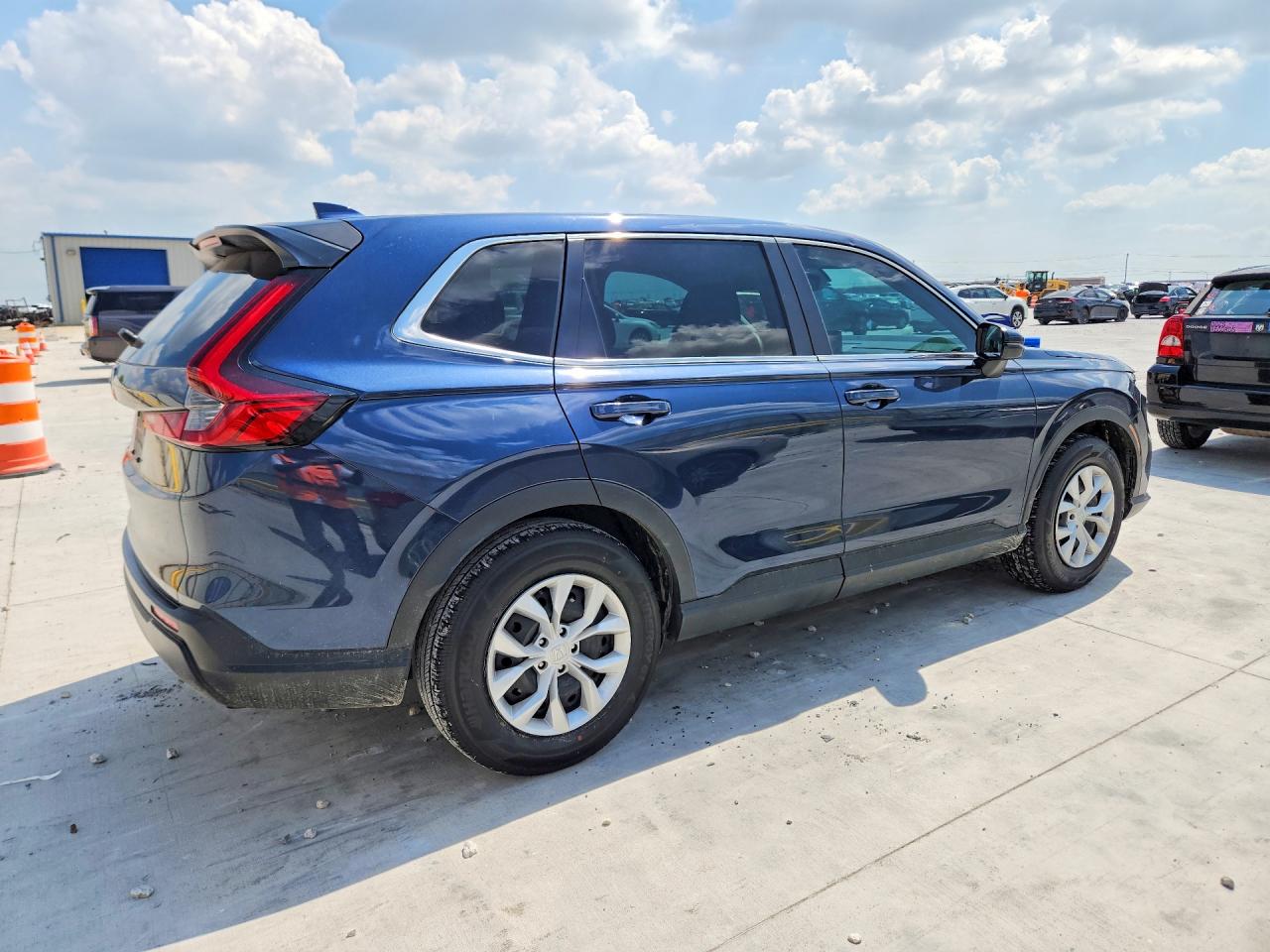 2025 HONDA CR-V LX — снимка 3