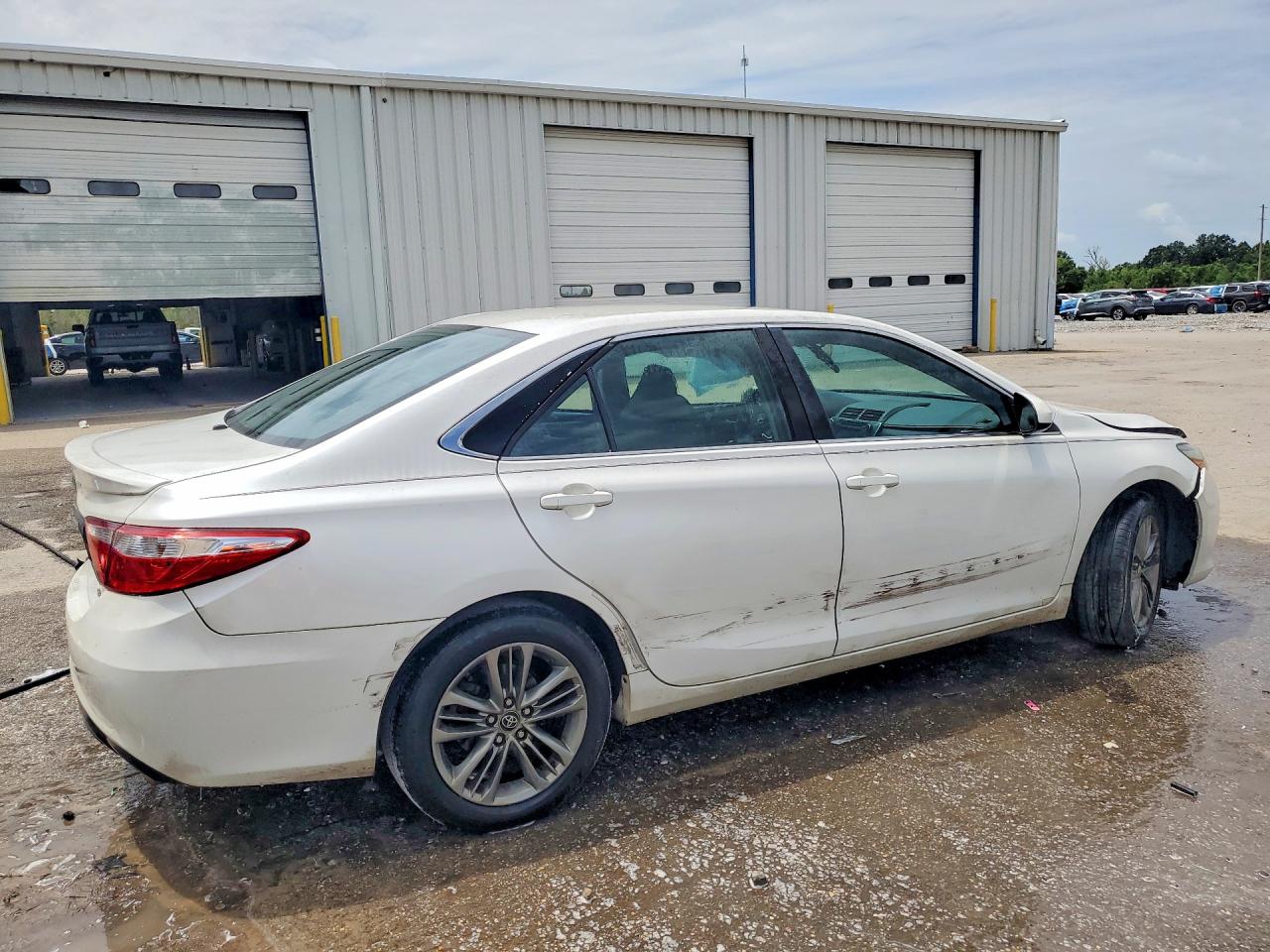 2016 TOYOTA CAMRY SE — снимка 3