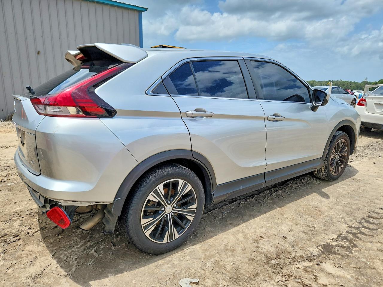 2022 MITSUBISHI ECLIPSE CROSS SE — снимка 3