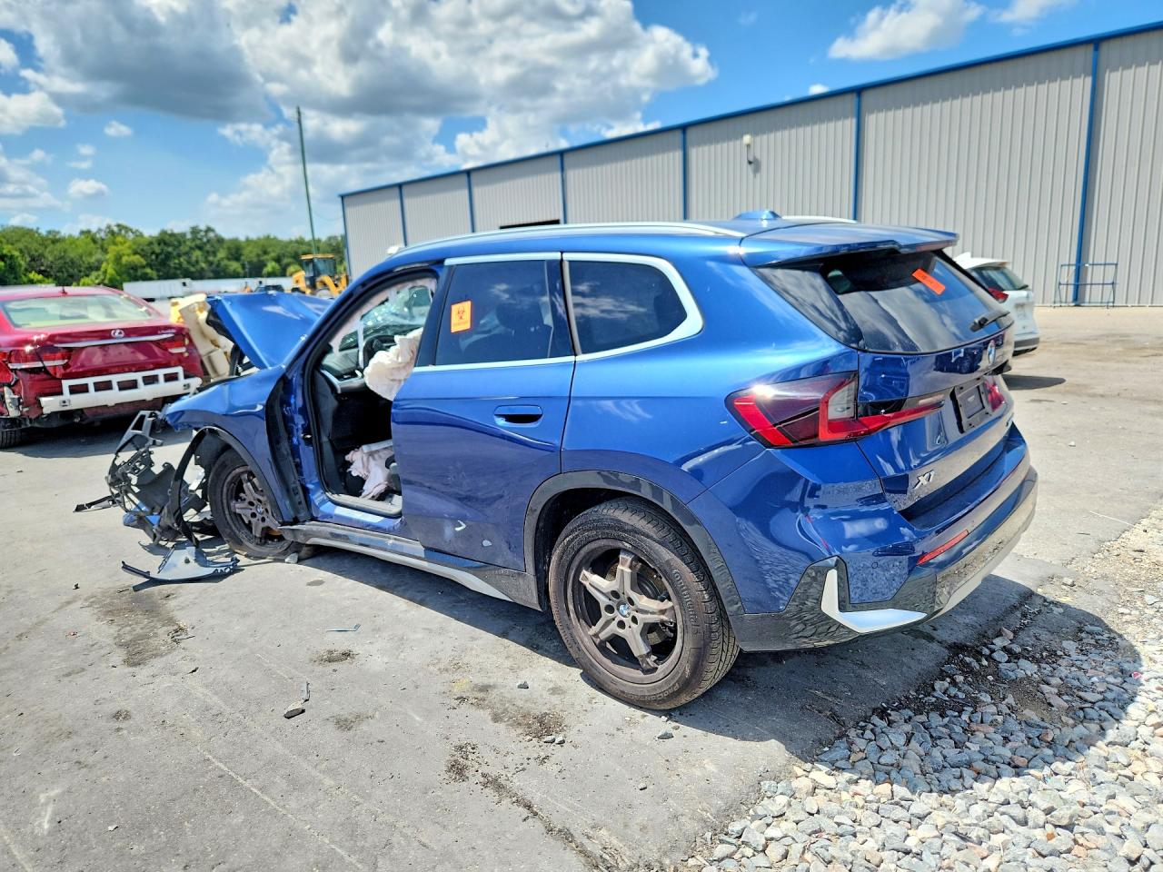 2023 BMW X1 XDRIVE28I — снимка 2