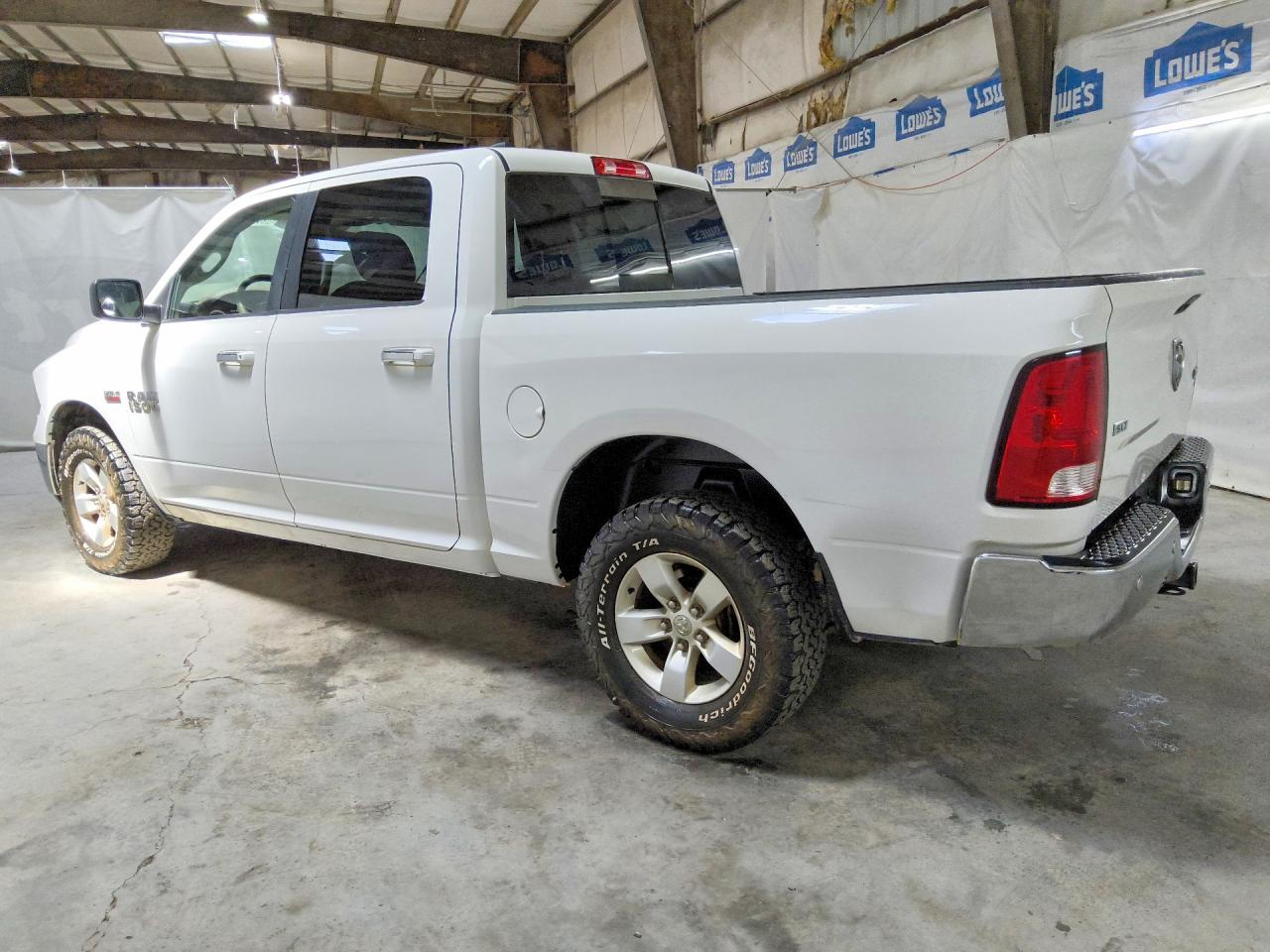 2018 RAM 1500 SLT — снимка 2