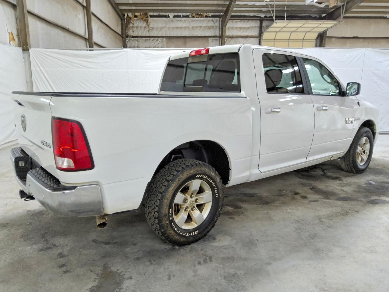 2018 RAM 1500 SLT — снимка 3