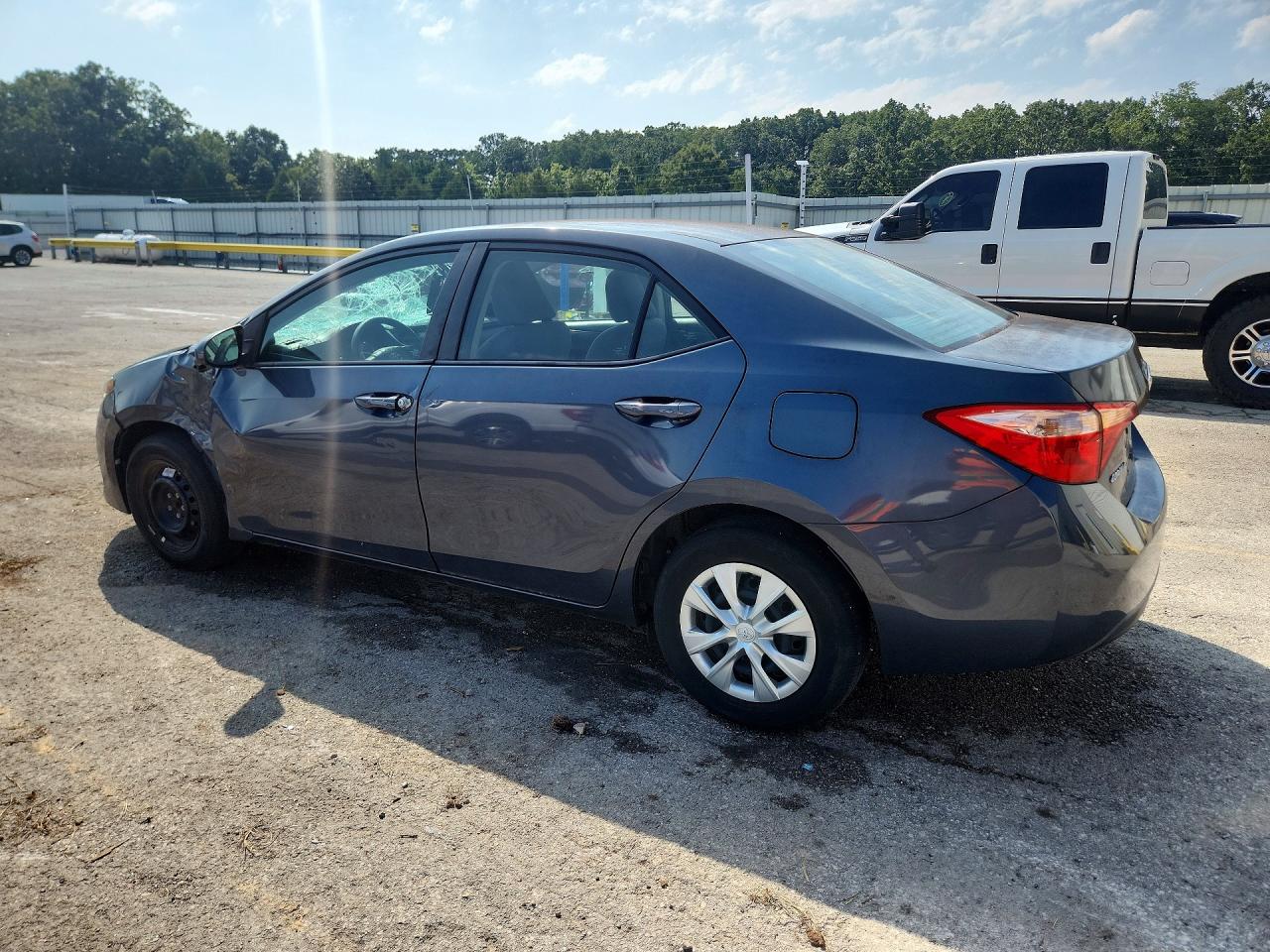 2017 TOYOTA COROLLA L — снимка 2