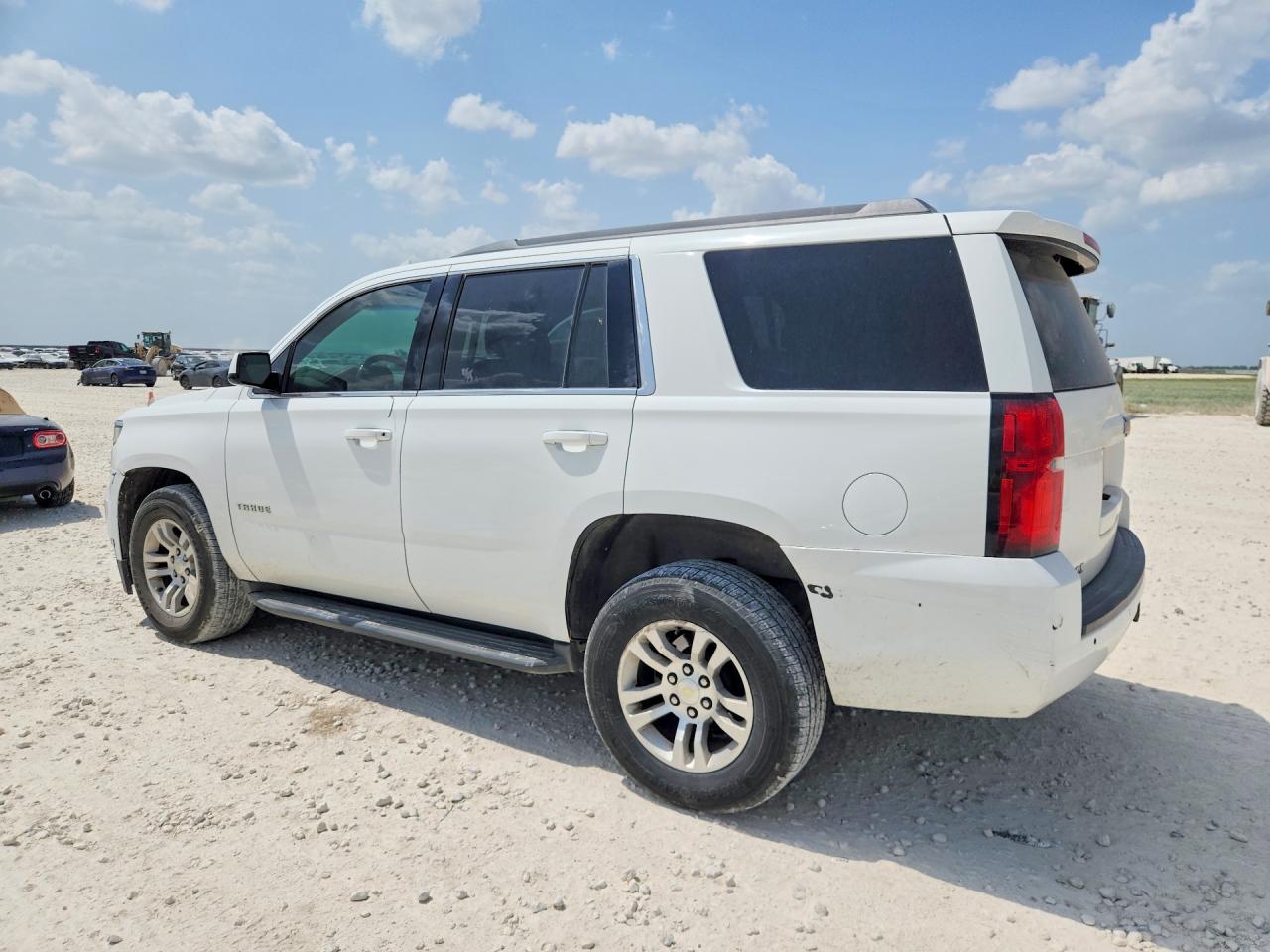 2016 CHEVROLET TAHOE C1500 LS — снимка 2