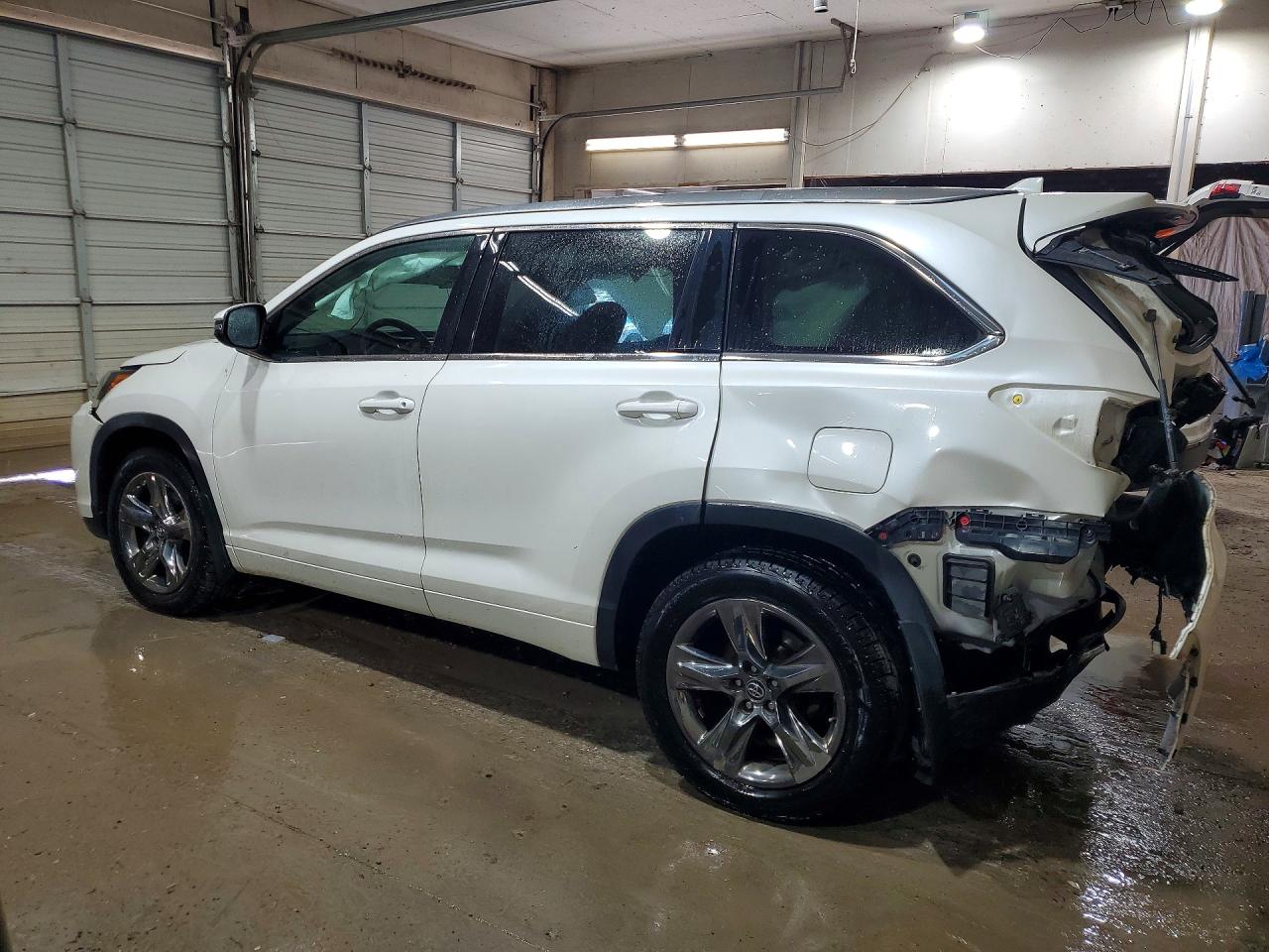 2019 TOYOTA HIGHLANDER LIMITED PLATINUM — снимка 2