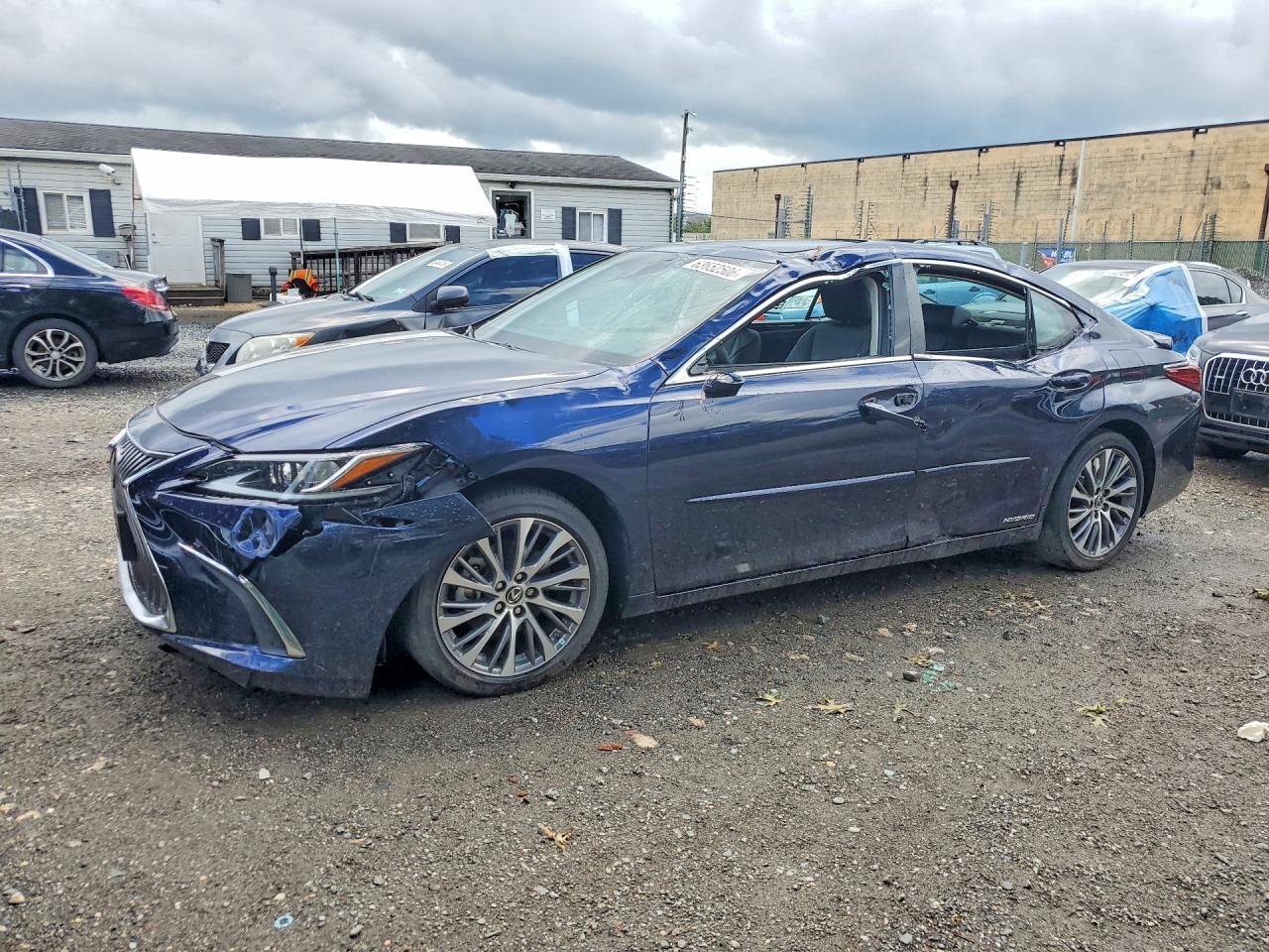 2021 LEXUS ES 300H
