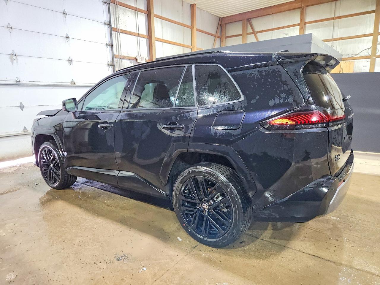 2026 TOYOTA RAV4 XSE — снимка 2