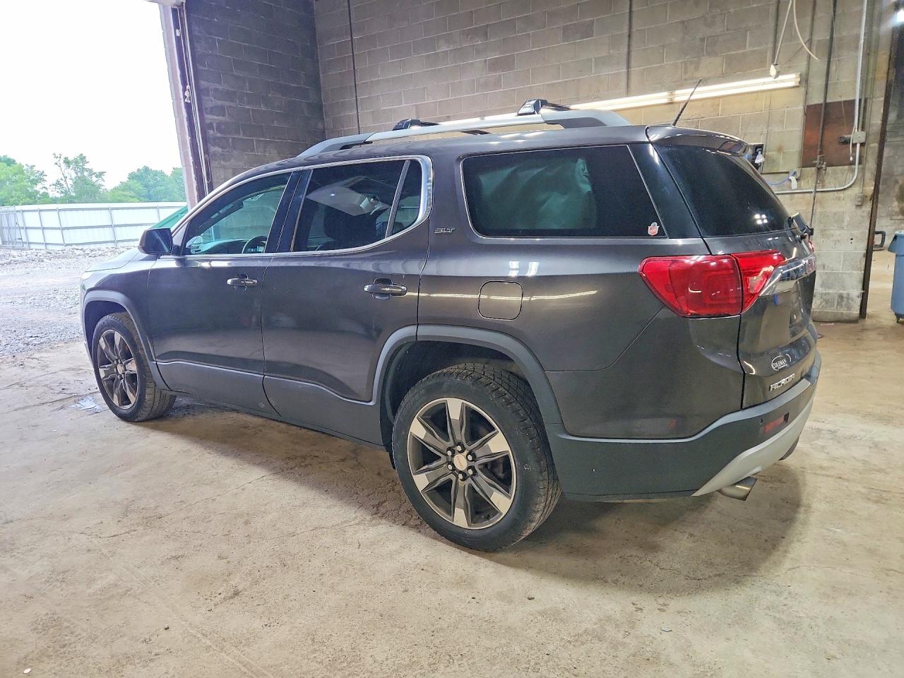 2018 GMC ACADIA SLT-2 — снимка 2
