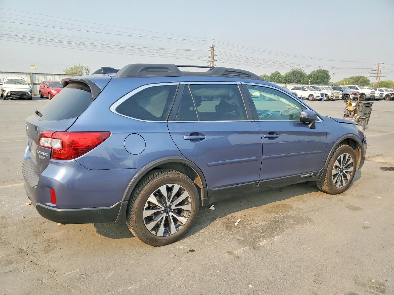 2016 SUBARU OUTBACK 3.6R LIMITED — снимка 3