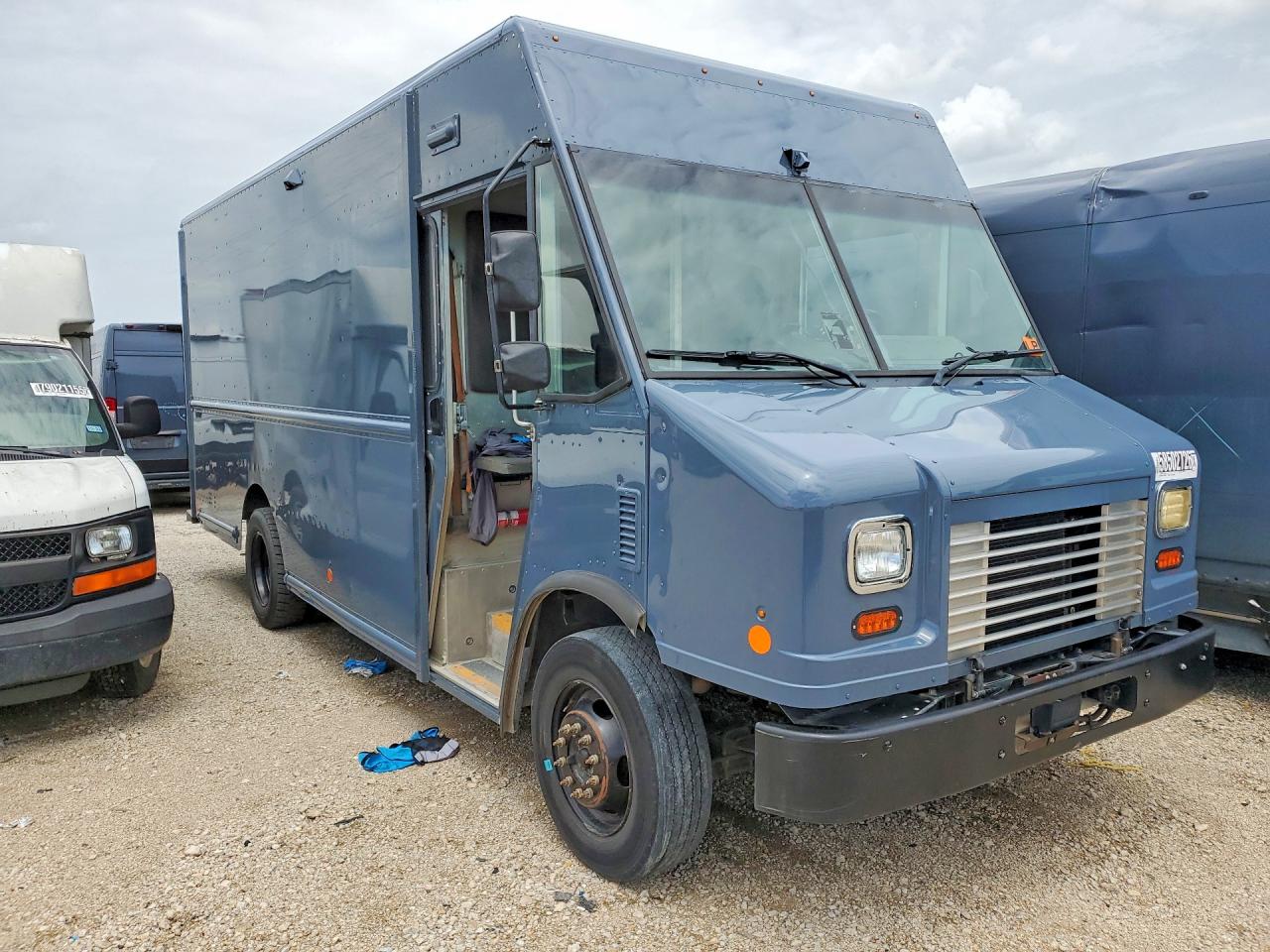2021 FORD F59 — снимка 4