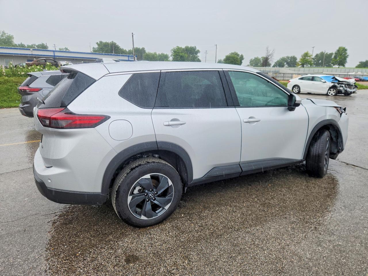2025 NISSAN ROGUE SV — снимка 3
