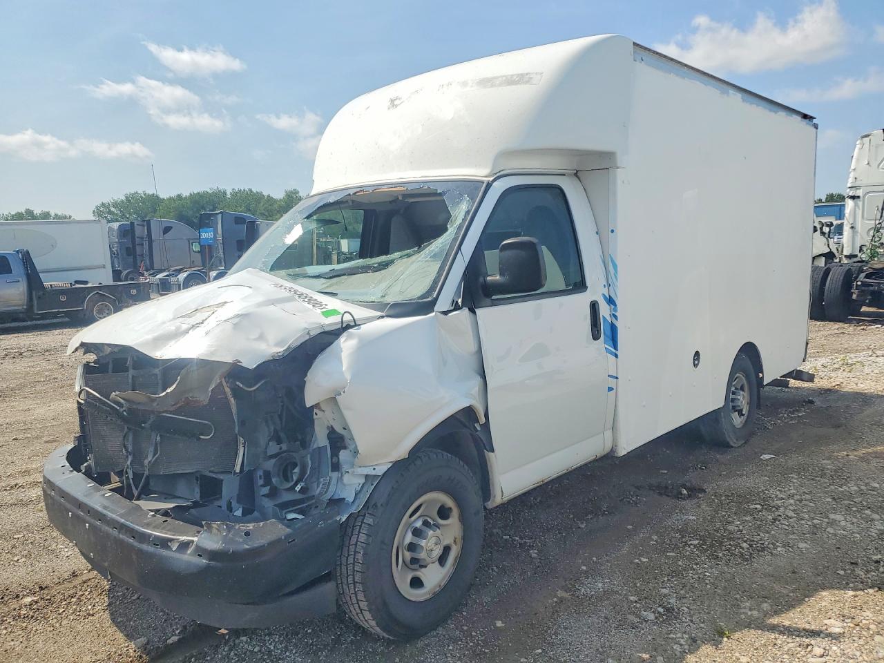 2017 CHEVROLET EXP G3500