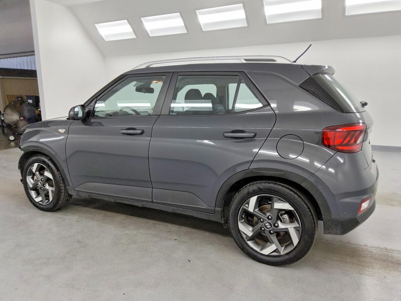2023 HYUNDAI VENUE SEL — снимка 2