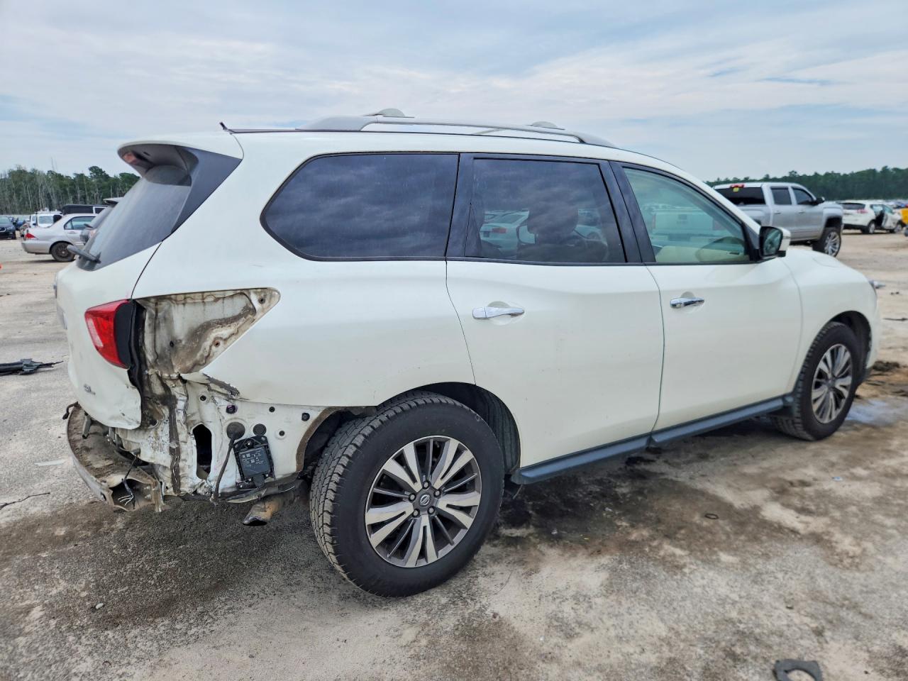 2018 NISSAN PATHFINDER SL — снимка 3