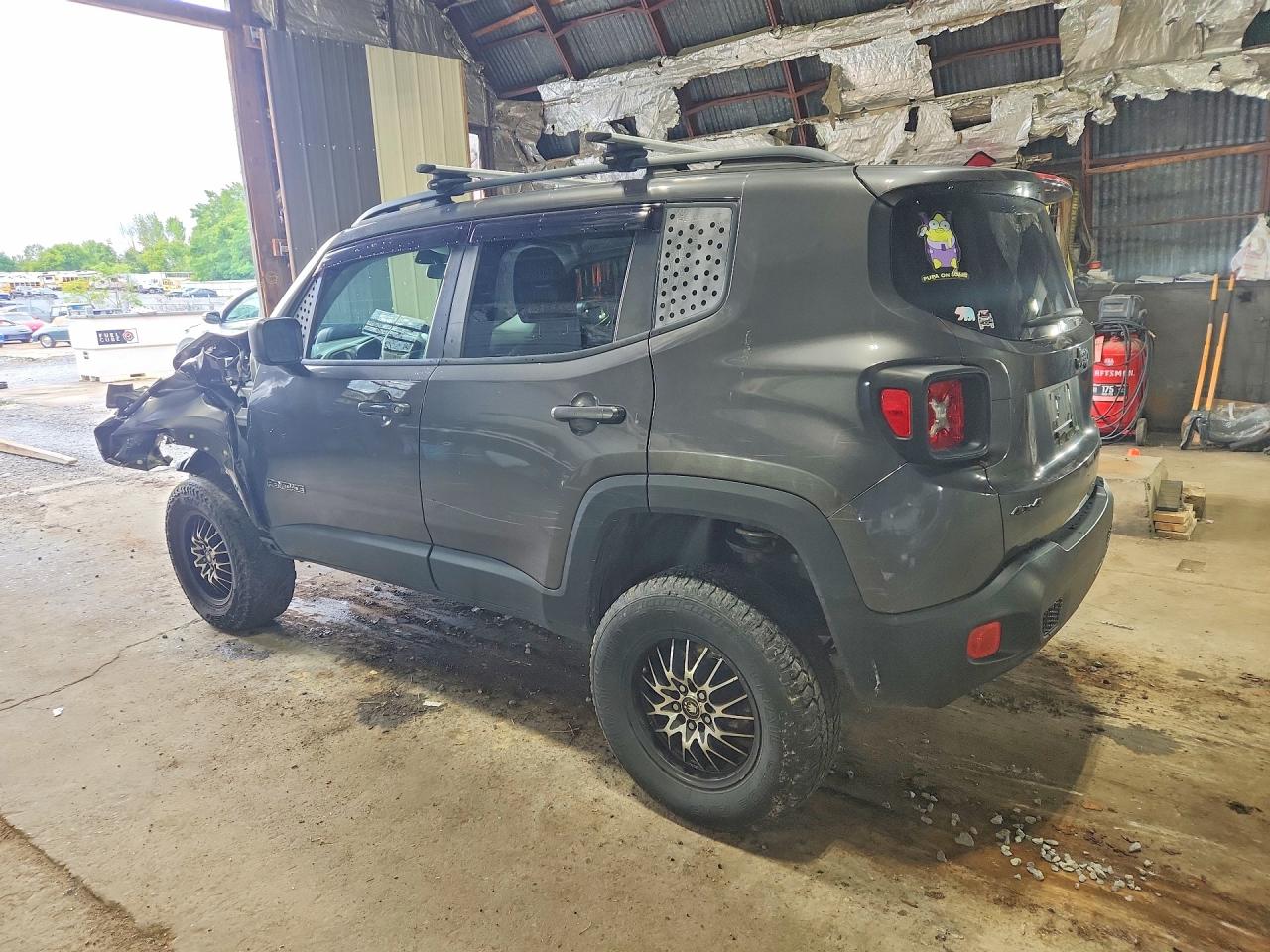 2017 JEEP RENEGADE SPORT — снимка 2