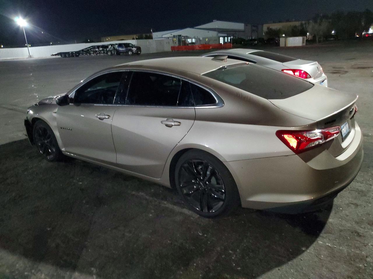 2024 CHEVROLET MALIBU LT — снимка 2