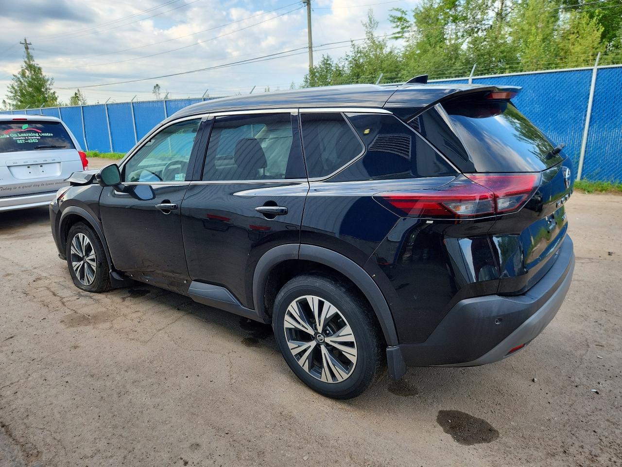 2021 NISSAN ROGUE SV — снимка 2