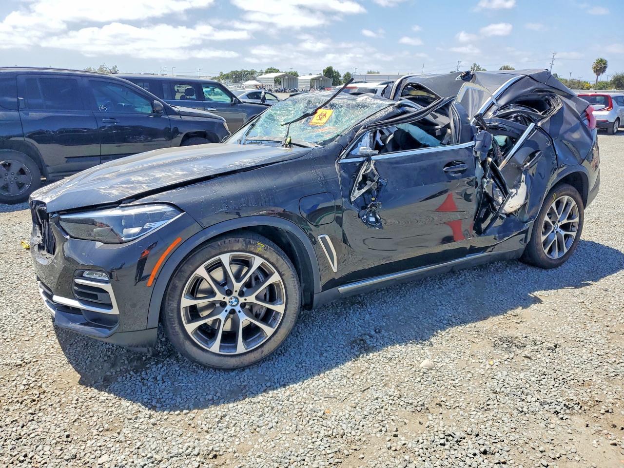 2021 BMW X5 XDRIVE45E