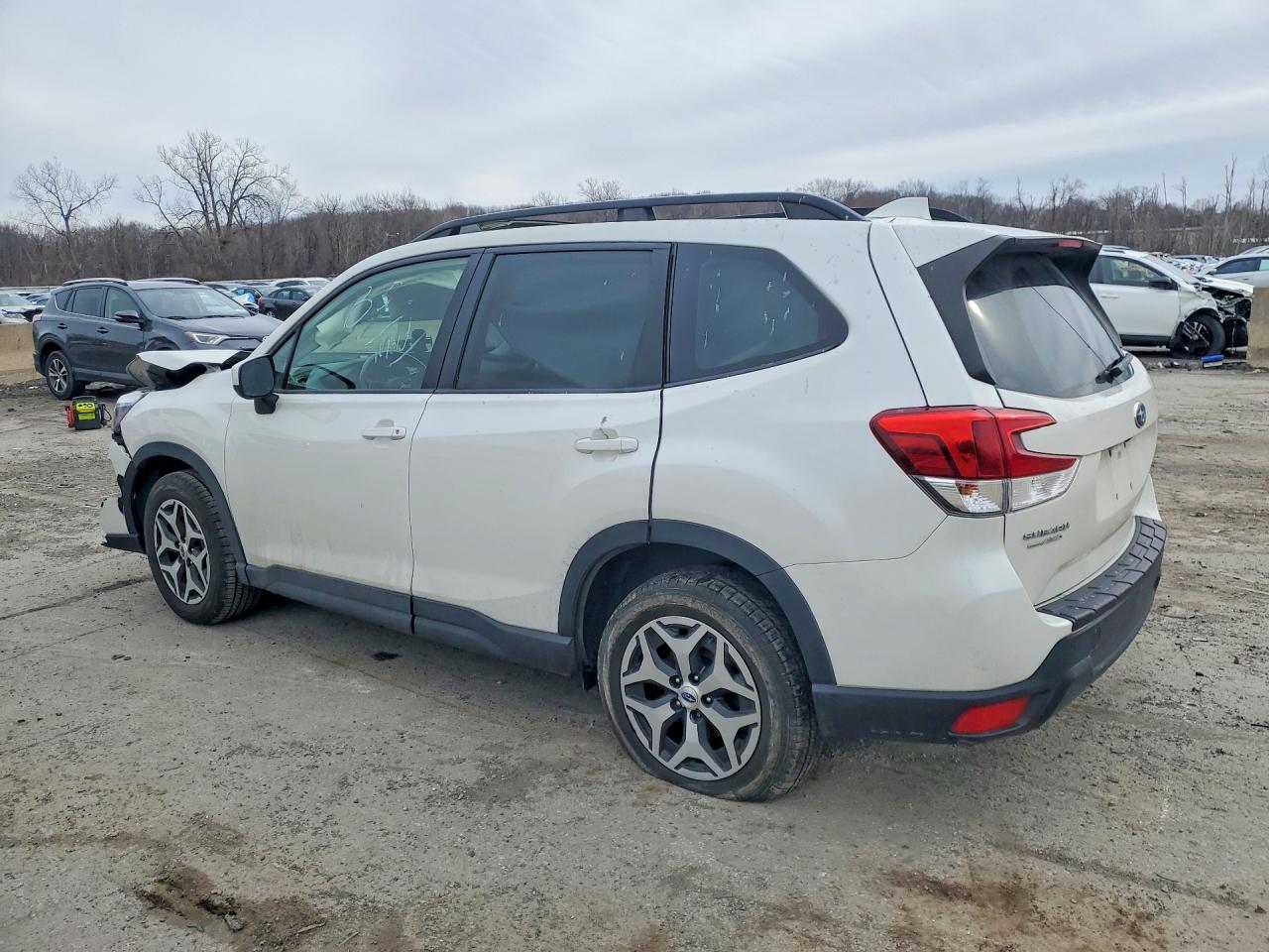 2019 SUBARU FORESTER PREMIUM — снимка 2