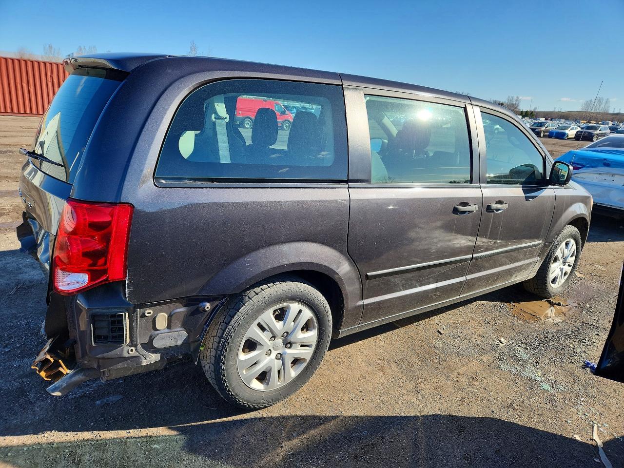 2015 DODGE GRAND CARAVAN SE — снимка 3