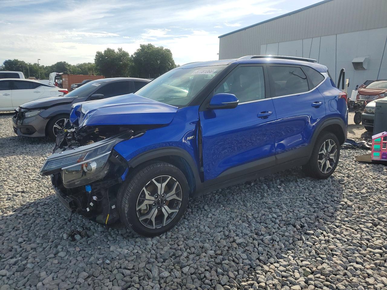 2022 KIA SELTOS EX
