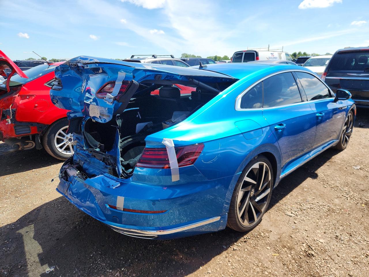 2023 VOLKSWAGEN ARTEON SEL PREMIUM R-LINE — снимка 3
