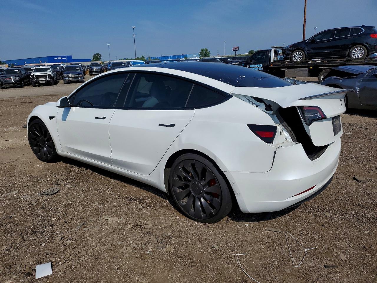 2022 TESLA MODEL 3 — снимка 2
