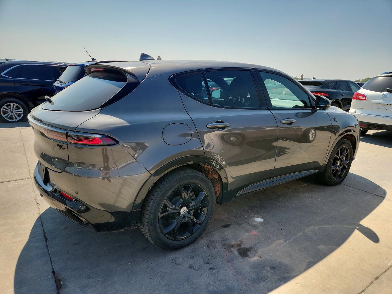 2024 DODGE HORNET R — снимка 3