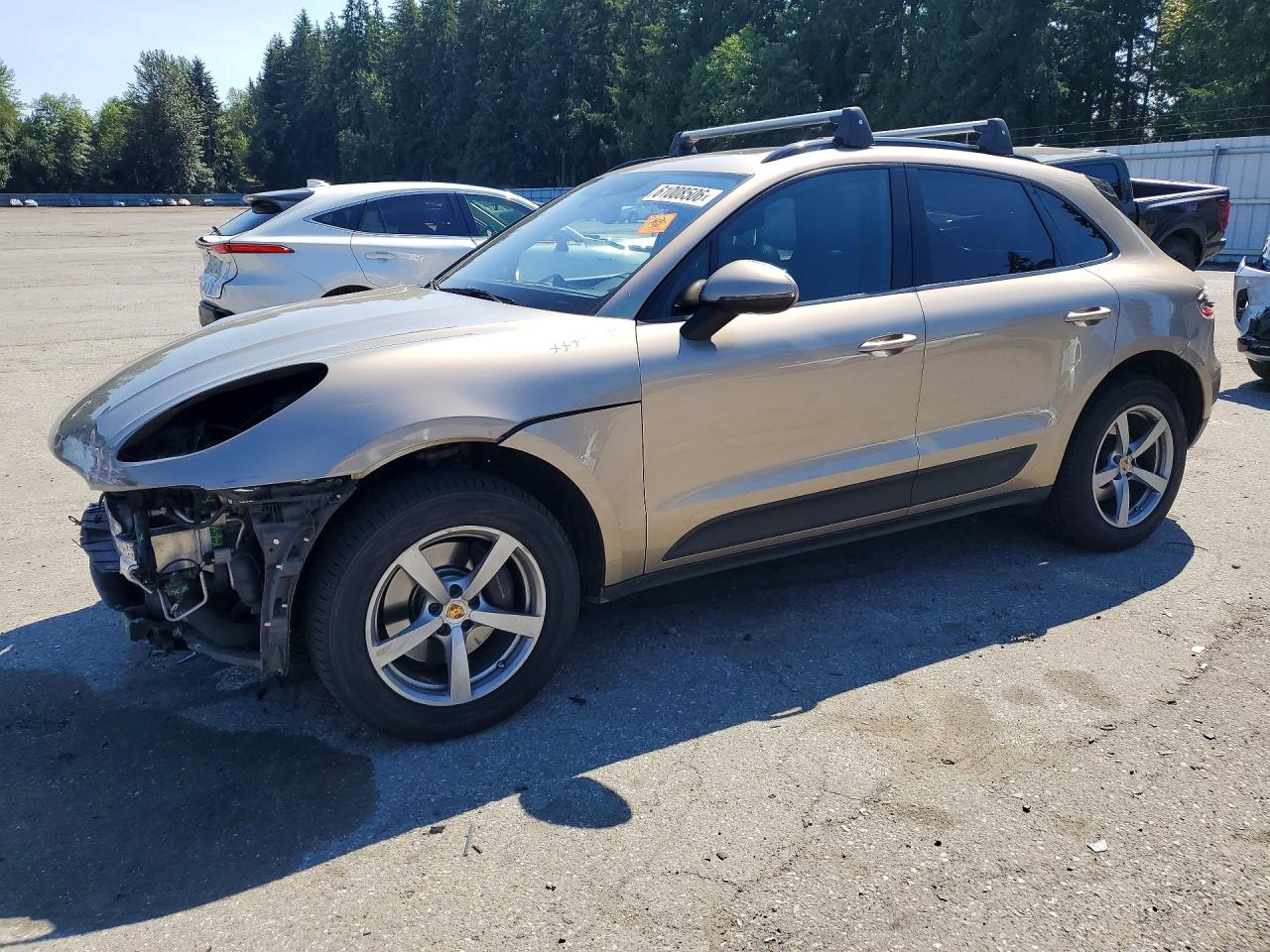 2018 PORSCHE MACAN