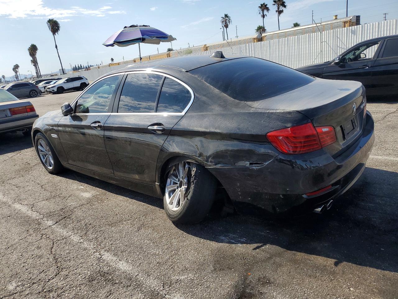 2016 BMW 528 I — снимка 2